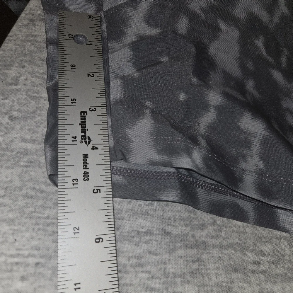 Underarmour 2xl  Workout Shorts Gray - Picture 10 of 10